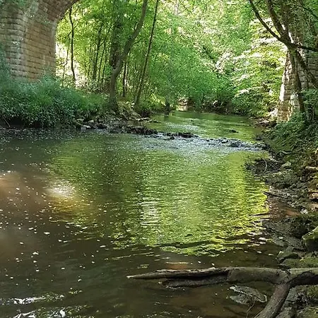 Chez Pique-fesse D'hote Couette-café 3*