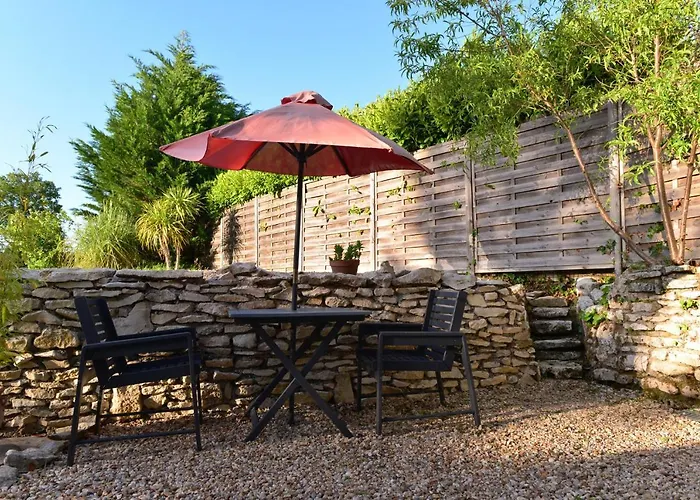 Alojamento de Acomodação e Pequeno-almoço Chez Pique-fesse D'hote