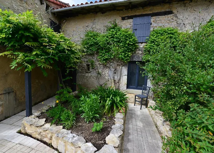 Chez Pique-fesse D'hote Alojamento de Acomodação e Pequeno-almoço