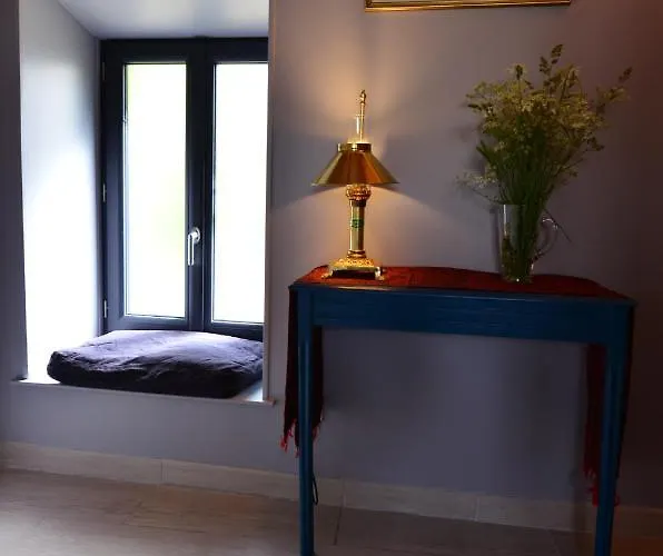 Alojamento de Acomodação e Pequeno-almoço Chez Pique-fesse D'hote 3*